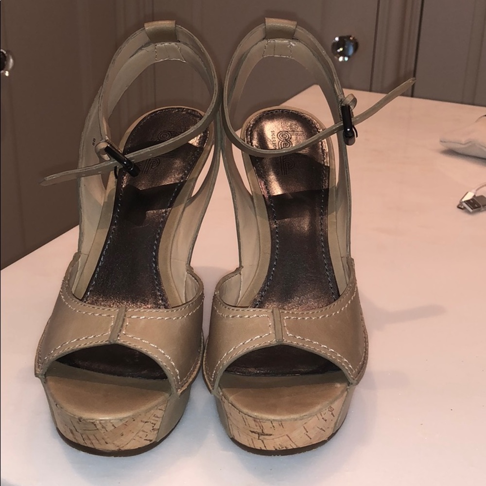 3” wedge sandals